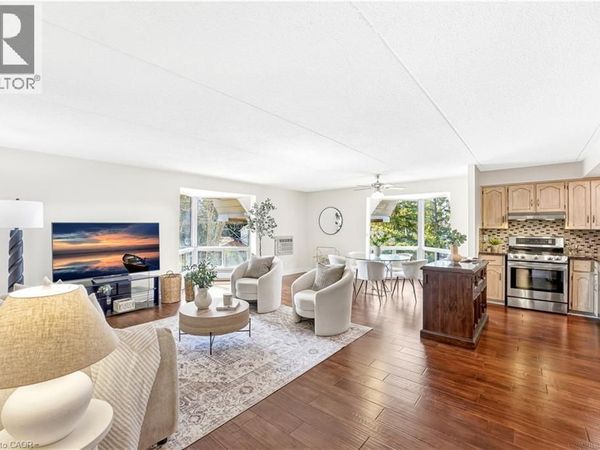 384 ERB Street West, Unit 404, Waterloo, ON N2L1W6