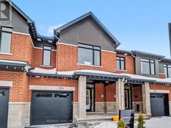 1126 Spoor Street , Ottawa, ON K2W0N4