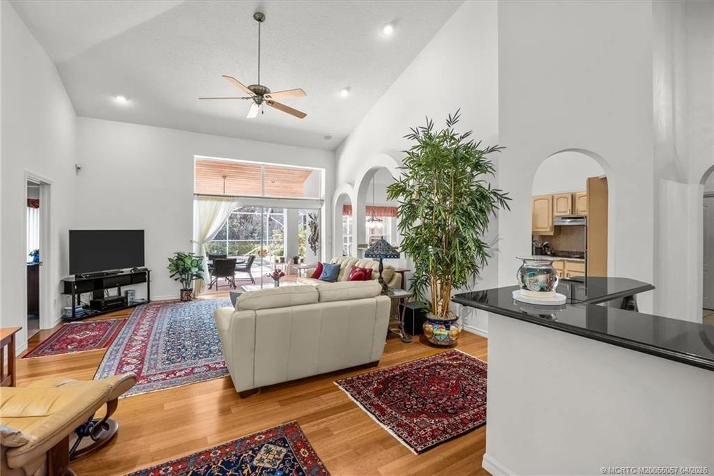 340 SE Saint Lucie Boulevard, Stuart, FL 34996 Photo