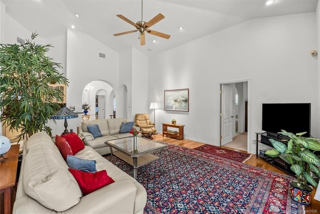 340 SE Saint Lucie Boulevard, Stuart, FL 34996 Photo