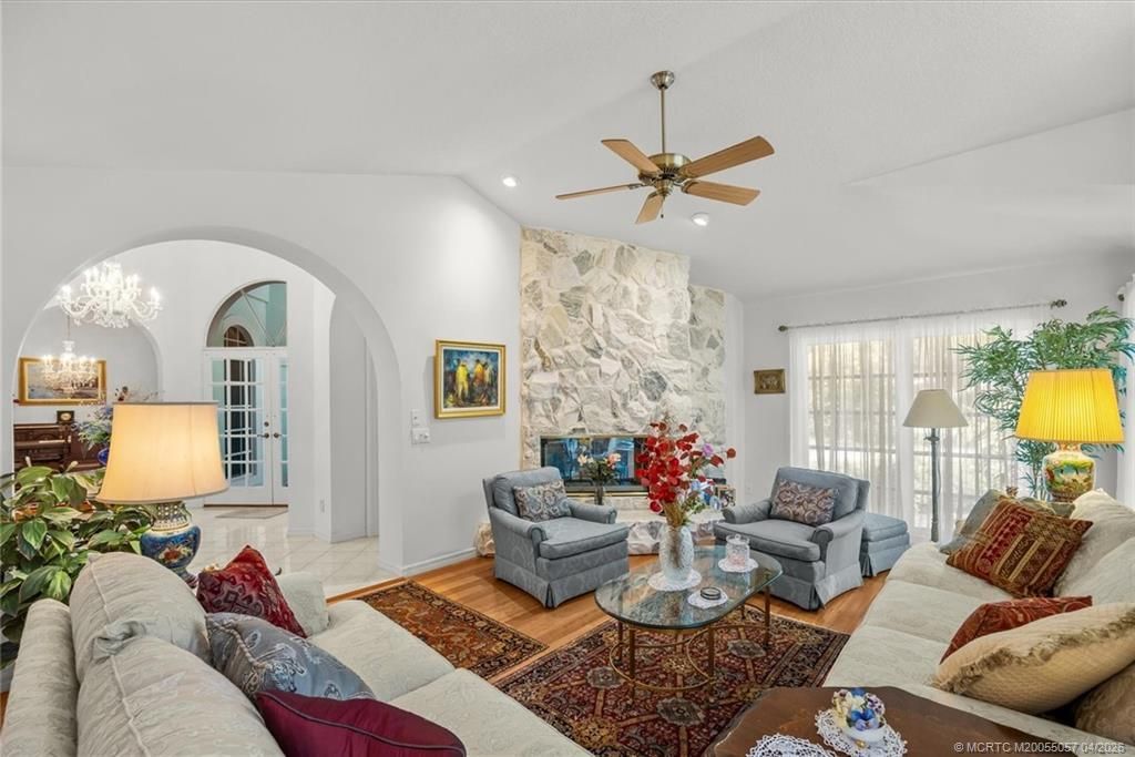 340 SE Saint Lucie Boulevard, Stuart, FL 34996 Photo