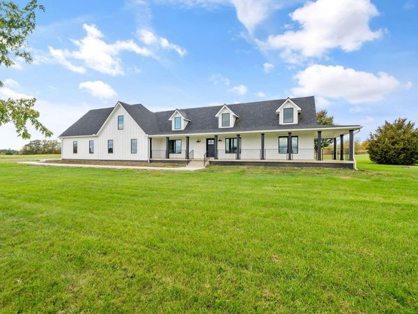 19533 State Route 104, Circleville, OH 43113