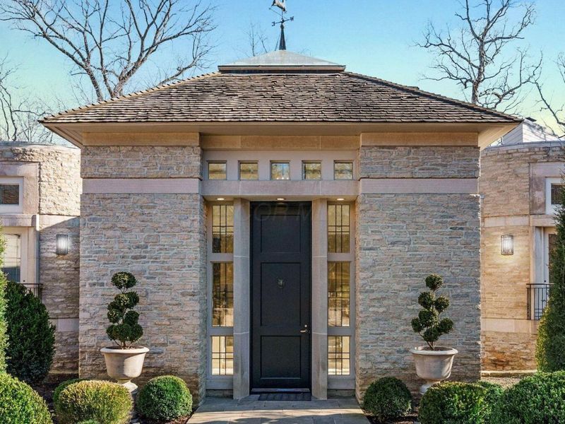 5000 Deer Run Drive , Dublin, OH 43017 Photo 3