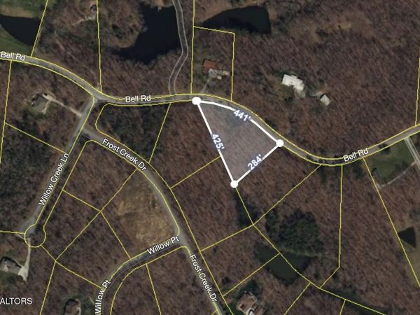 Bell Rd, Crossville, TN 38571