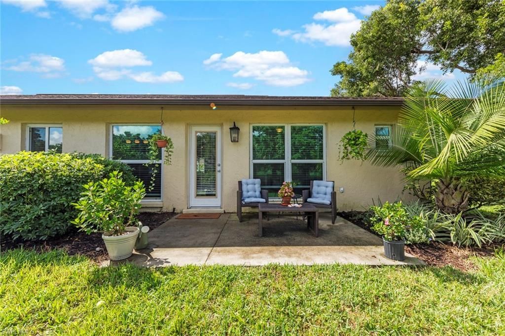 843 Palm View Dr, Unit 25, Naples, FL 34110 Photo