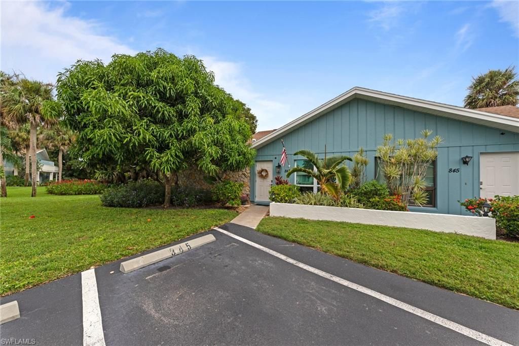 843 Palm View Dr, Unit 25, Naples, FL 34110 Photo