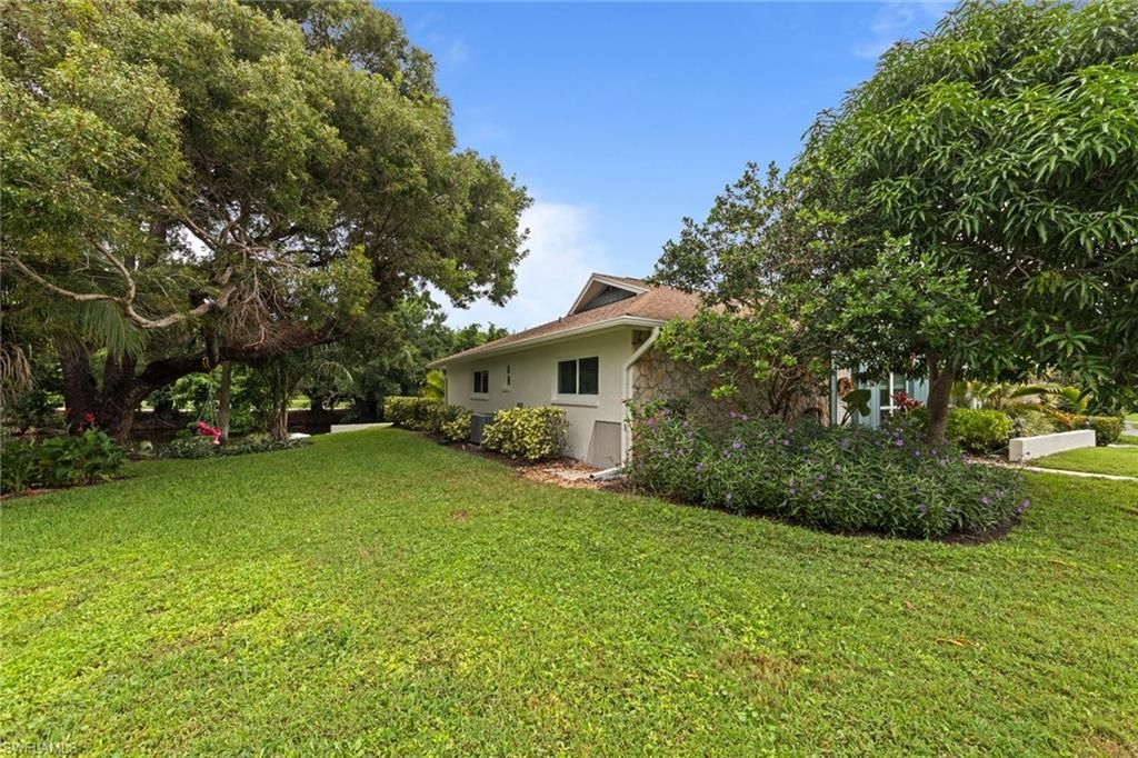 843 Palm View Dr, Unit 25, Naples, FL 34110 Photo