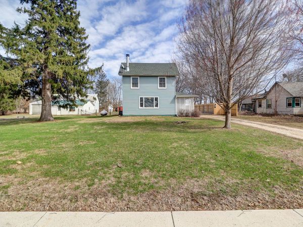 404 N Main Street , Coleta, IL 61081