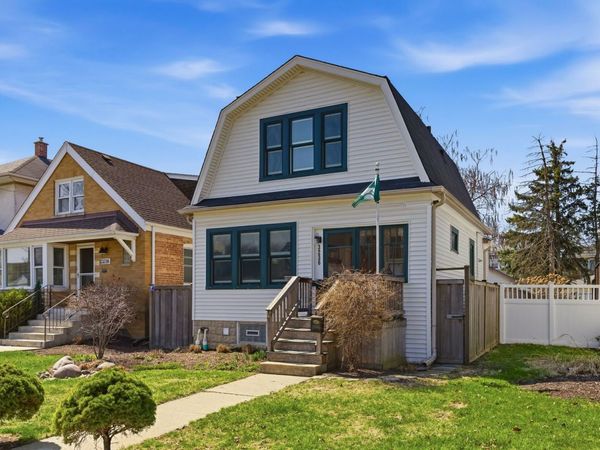 3236 Park Avenue, Brookfield, IL 60513