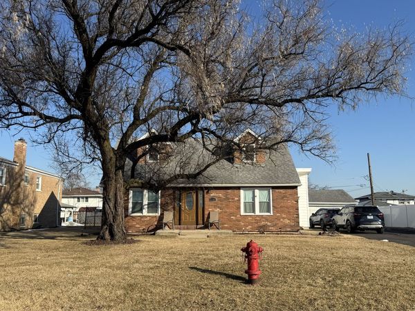 7700 W 83rd Street , Bridgeview, IL 60455