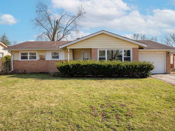 251 Clearmont Drive, Elk Grove Village, IL 60007