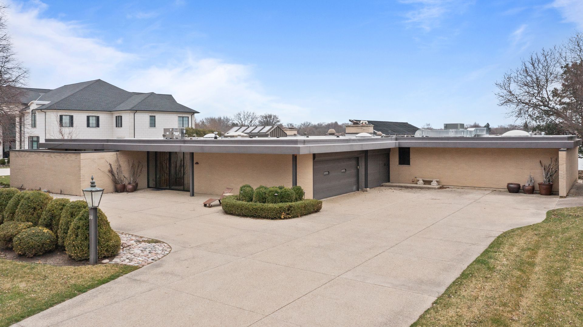 66 Watergate Road, South Barrington, IL 60010 Main Photo