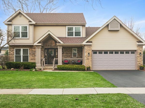 1172 Hummingbird Lane , Grayslake, IL 60030