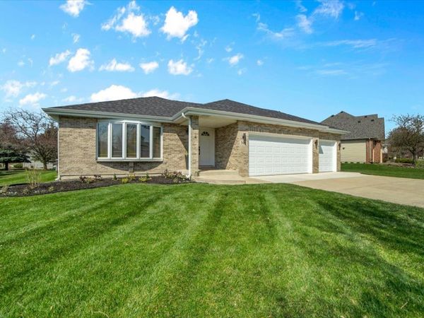 505 Cambridge Lane , Shorewood, IL 60404