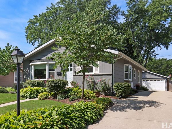 219 Harding Avenue , Libertyville, IL 60048