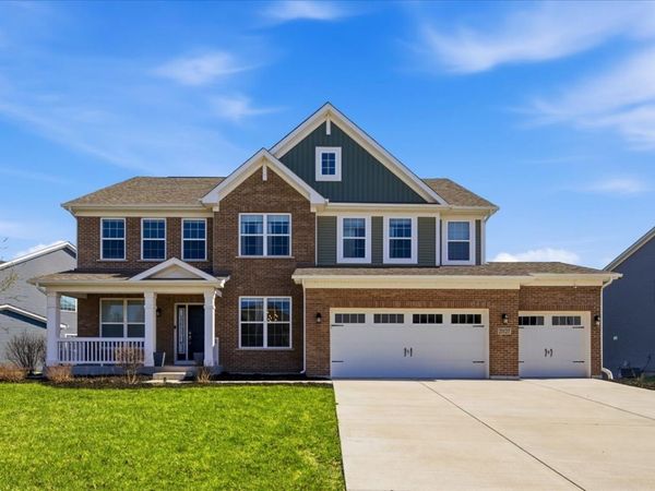 21127 Coventry Circle , Shorewood, IL 60404