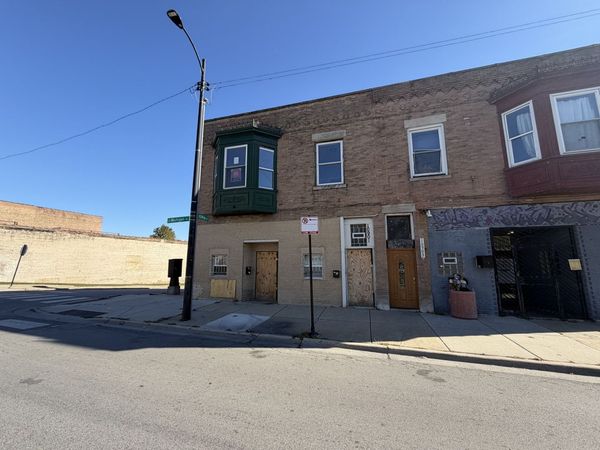 10901 S Michigan Avenue , Chicago, IL 60628