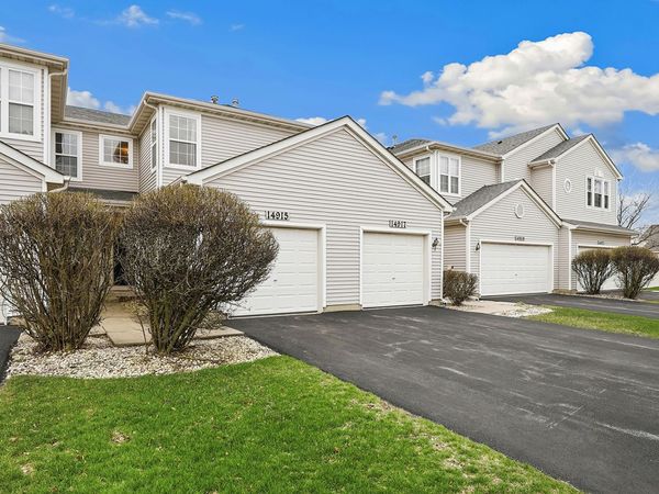 14915 W Victoria Crossing, Lockport, IL 60441