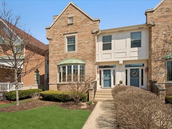 2325 Sundrop Drive , Glenview, IL 60026