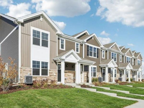 2322 Noble Lane, Yorkville, IL 60560