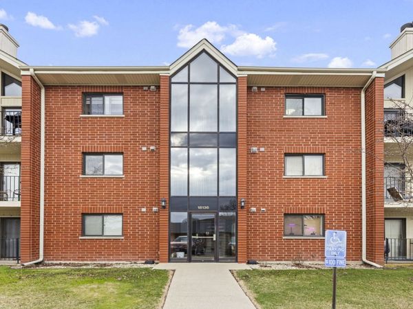 18136 Rita Road , Unit 3C, Tinley Park, IL 60477