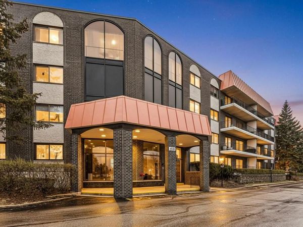 4901 Golf Road , Unit 410, Skokie, IL 60077