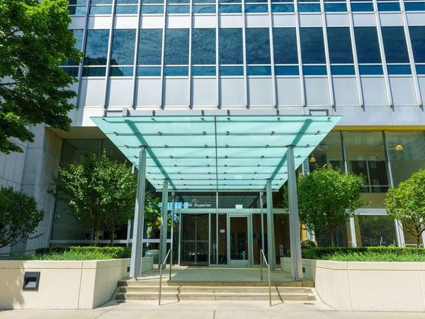 500 W Superior Street , Chicago, IL 60654