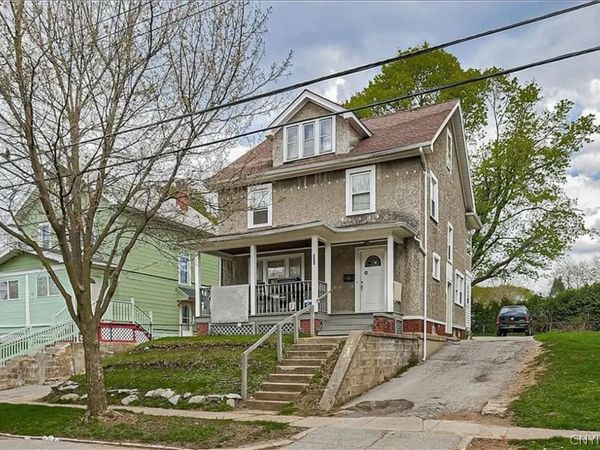 104 Baycliff Drive, Rochester, NY 14609