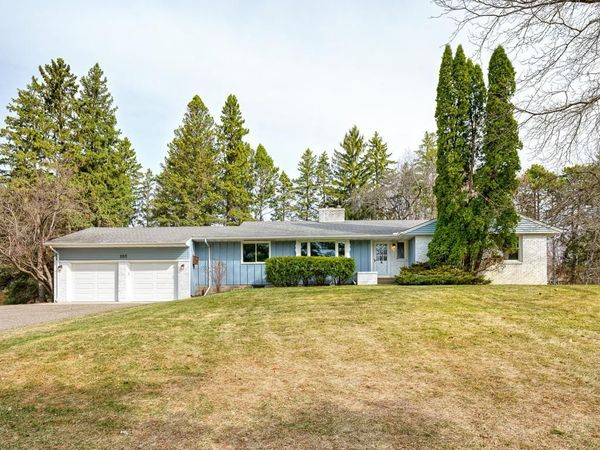 205 Oakview Road, West Saint Paul, MN 55118