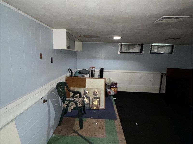 654 E 240 Street , Euclid, OH 44123 Photo 29