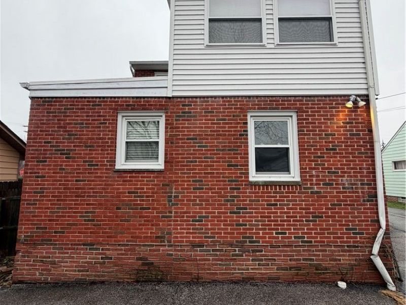 654 E 240 Street , Euclid, OH 44123 Photo 40