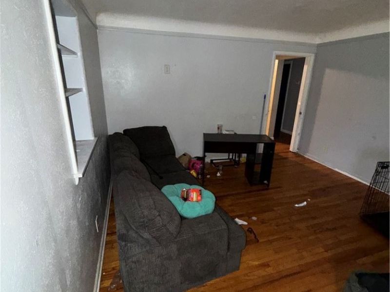 654 E 240 Street , Euclid, OH 44123 Photo 6