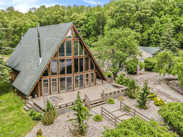 12175 Watkins Road, Brooklyn, MI 49230