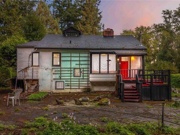 5447 Fowler Rd , Saanich, BC V8Y 1Y4