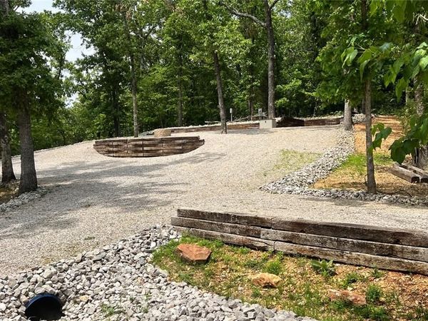 1036 Erie Trail Drive, Perryville, MO 63775