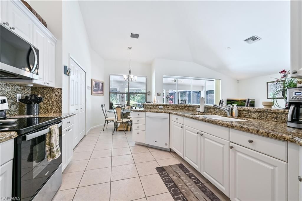 6453 Autumn Woods Blvd, Naples, FL 34109 Photo