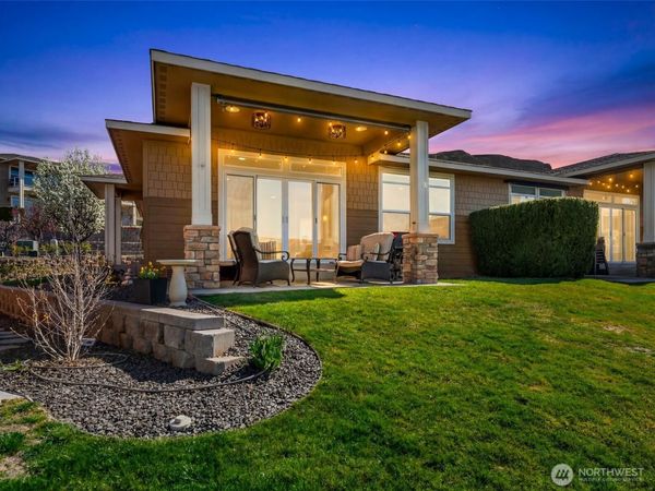 9116 Red Hawk Lane NW, Quincy, WA 98848