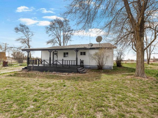 3335 E County Line Rd, Idaho Falls, ID 83442