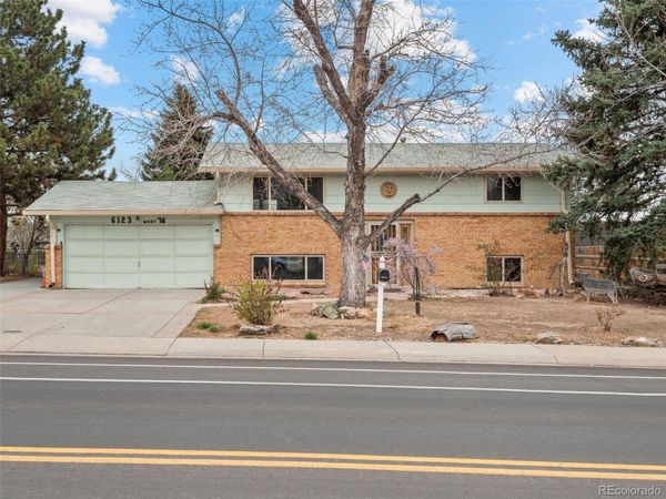 6123 W 76th Avenue , Arvada, CO 80003