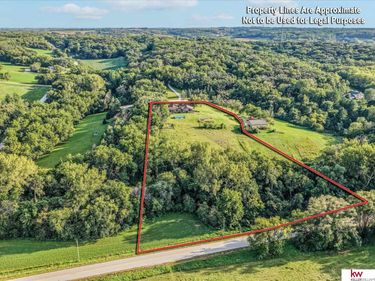 2377 Shea De Drive, Missouri Valley, IA 51555