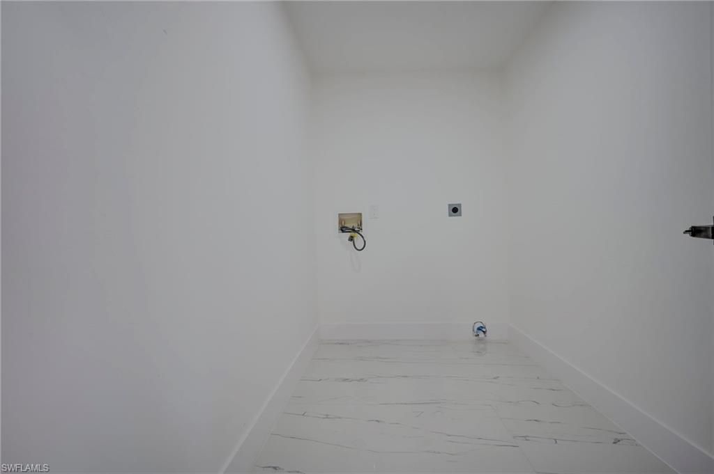 4305 SW 1st Ave , Cape Coral, FL 33914 Photo