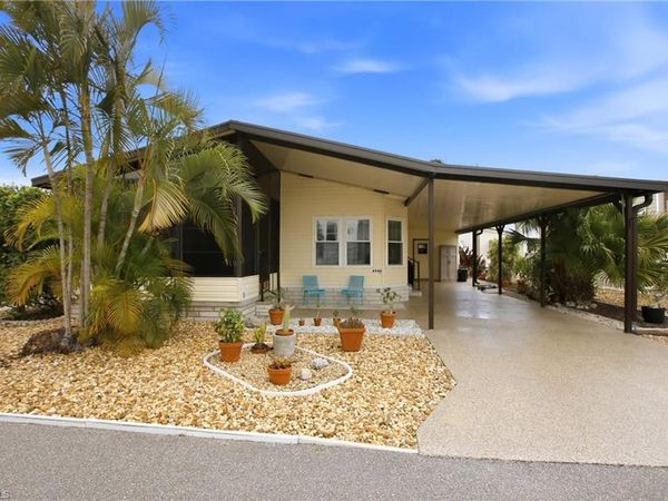 4940 Pinfish LN, ST. JAMES CITY, FL 33956