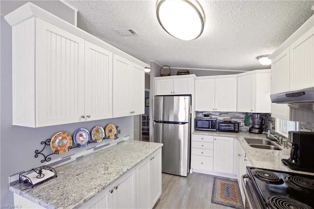 4940 Pinfish Ln, Saint James City, FL 33956 Photo