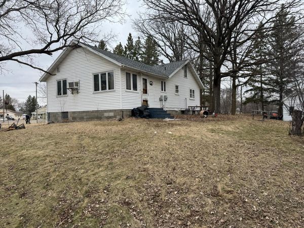 1316 Jefferson Street N, Wadena, MN 56482