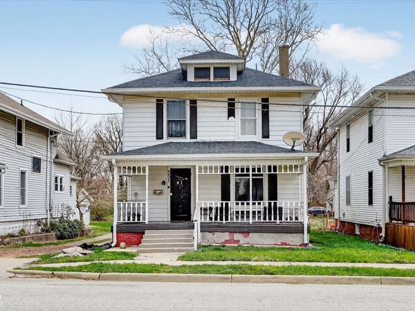 551 S Jackson Street , Frankfort, IN 46041