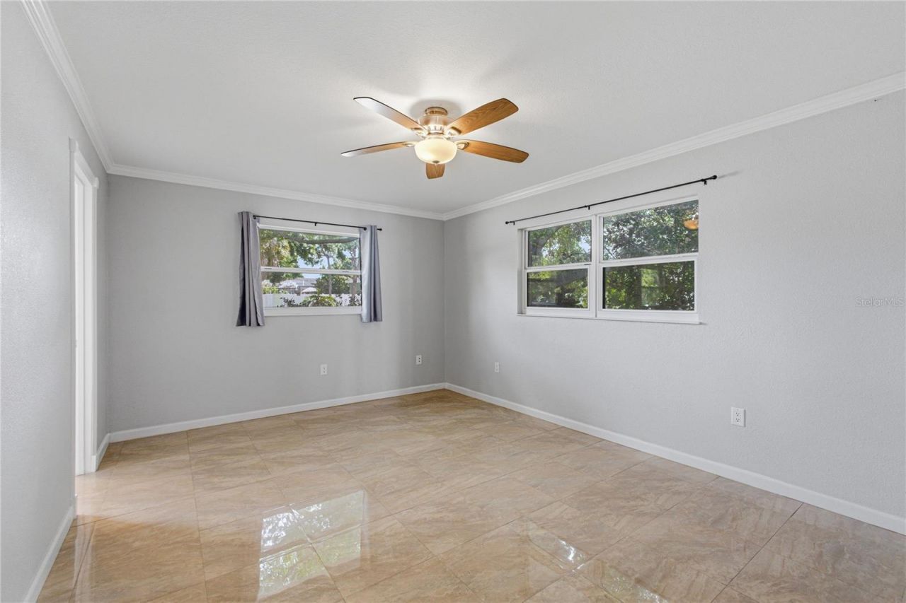 6904 Pennsylvania Avenue, Sarasota, FL 34243 Photo