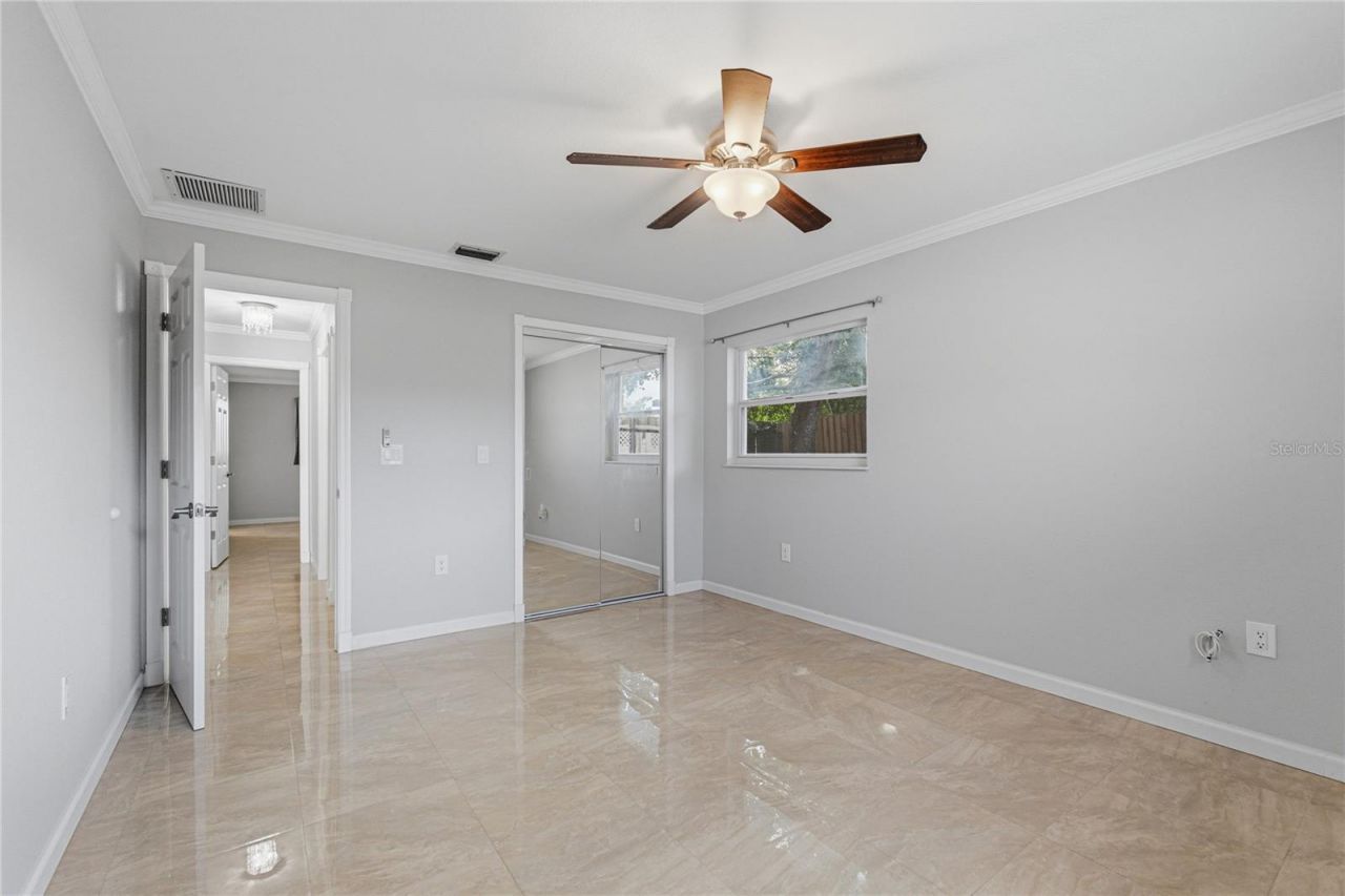6904 Pennsylvania Avenue, Sarasota, FL 34243 Photo