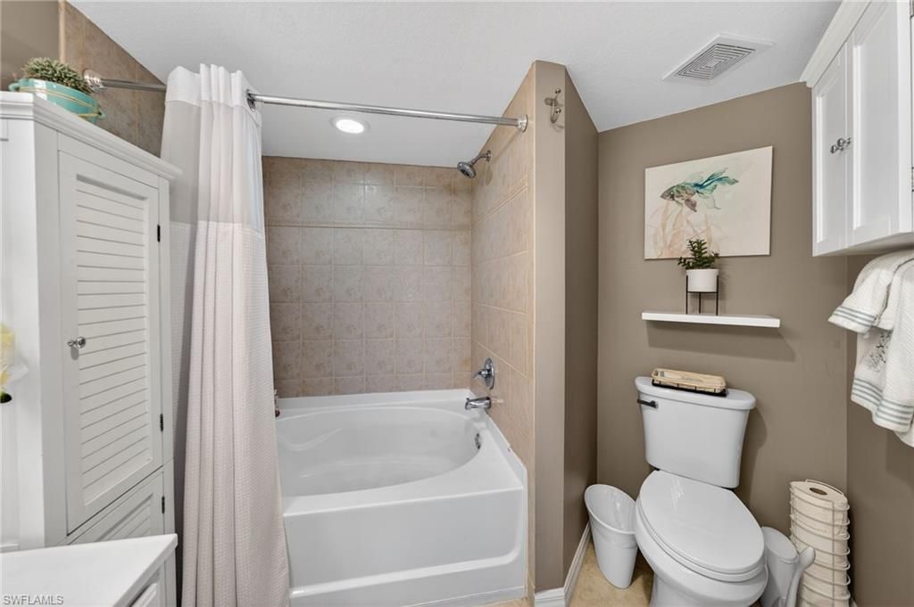 4135 Residence Dr, Unit 602, Fort Myers, FL 33901 Photo