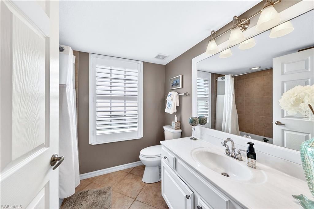 4135 Residence Dr, Unit 602, Fort Myers, FL 33901 Photo