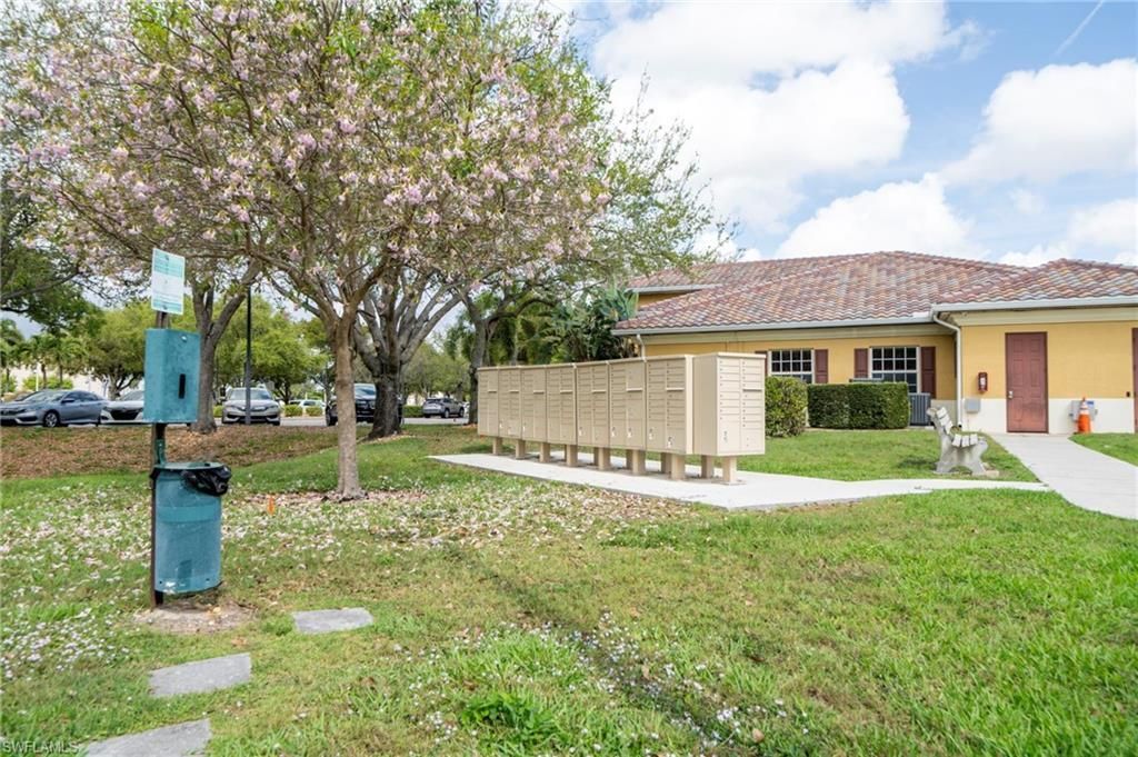 4135 Residence Dr, Unit 602, Fort Myers, FL 33901 Photo